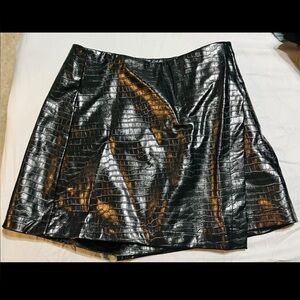 New leather skort